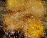A picture of step 6 of Sabudana Vada.