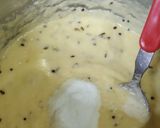 A picture of step 2 of Moong daal dhokla.