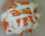 Foto langkah ke 4 dari resep Salad wortel dan kol.