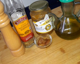 Foto del paso 1 de la receta: Vinagreta de ajo confitado