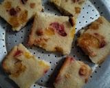 A picture of step 2 of Sooji rusks.