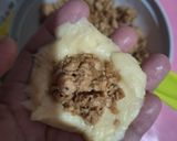 Foto langkah ke 4 dari resep Roti Isi Ayam.