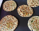 A picture of step 5 of Methi bhakhari.