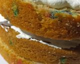 Foto del paso 9 de la receta: Sprinkles cake con relleno de crema de vainilla