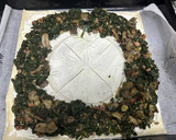 Foto del paso 3 de la receta: 557. Hojaldre de espinacas y setas (principal verduras)
