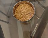 A picture of step 1 of Quinoa Til Chikki.