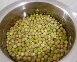 A picture of step 5 of Ragda Pattice.
