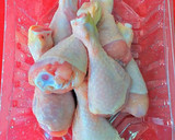 Foto del paso 2 de la receta: Muslos de pollo en bolsa al horno en salsa de tomate confitado