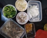 Foto langkah ke 1 dari resep 603. Kwetiaw Rebus Daging Bakso.
