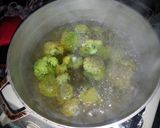 Foto del paso 2 de la receta: Quinua y brocolí al estilo arroz