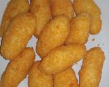 Foto langkah ke 6 dari resep Nasi kepal goreng.