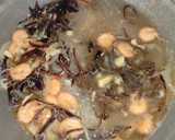 Foto langkah ke 4 dari resep Bihun Seafood Jamur Kuping.
