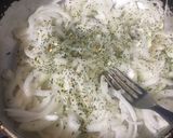 Foto del paso 1 de la receta: Churrasquitos con cebolla y vino blanco