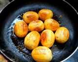 A picture of step 5 of Egg biryani for kids.
