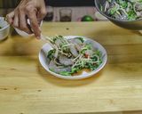 รูปขั้นตอนการทำที่ 15 ของ ยํากุ้งสด นรกแตก สายแซ่บต้องไม่พลาด