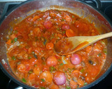 Foto del paso 4 de la receta: Arroz meloso de langostinos y rape con hortalizas