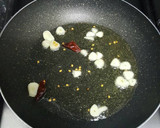 Foto del paso 1 de la receta: Gambas al ajillo picantonas y cigalas y langostinos a la plancha