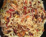 A picture of step 5 of Vegetable Soba (Japanese style noodles).