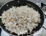 A picture of step 3 of Poha Canapes.