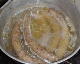 Foto del paso 1 de la receta: Ravioles con estofado y salchicha parrillera