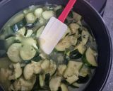 Une image de l'étape 3 de °Soupe froide de courgettes à la feta°.