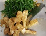 Foto langkah ke 4 dari resep Sayur kuah tempe campur pakis.