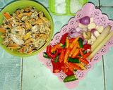 Foto langkah ke 1 dari resep Kerang pedas manis.