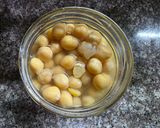 Foto del paso 4 de la receta: Estofado de garbanzos en conserva