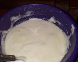 Foto del paso 1 de la receta: Bizcochuelo económico y esponjoso de dos huevos