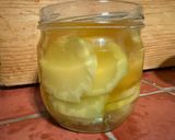 Une image de l'étape 2 de Troncs de brocolis en pickles.