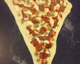 Foto del paso 3 de la receta: Pizza rellena en forma de espiral