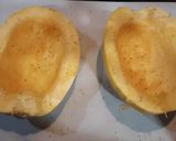 A picture of step 2 of Keto Spaghetti squash pizza.