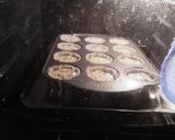 Foto del paso 7 de la receta: Muffins de nuez y plátano