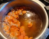 Une image de l'étape 2 de Tournedos aux carottes accompagnés de spaghetti 🐂🥕.