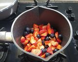 Foto del paso 1 de la receta: Mermelada de frutos rojos en Jarro Quick