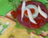 Foto langkah ke 5 dari resep Burger Simpel.