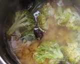 Foto del paso 5 de la receta: Fideos en salsa roja casera con pollo y verduras