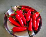 લાલ મરચા નું અથાણું (Red Chili Pickle Recipe In Gujarati) રેસીપી સ્ટેપ1ફોટો