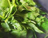 A picture of step 2 of Dhaba Style Palak Paneer.