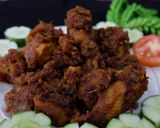Foto langkah ke 7 dari resep Ayam Bumbu Hitam Khas Madura.