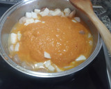 Foto del paso 7 de la receta: Alubias con calamar, gambas y almejas