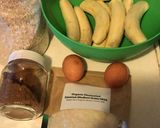 Foto langkah ke 1 dari resep Banana Oatmeal Coconut Cake DIET.