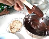 Foto langkah ke 3 dari resep Pisang salut coklat.