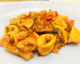 Foto langkah ke 6 dari resep Cumi Saus Asam Manis Pedas.