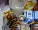 Foto langkah ke 1 dari resep Muffin Coklat Pisang Almond.