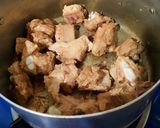 Hình bước làm 2 của món Canh kim chi sườn non