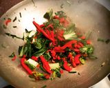 A picture of step 5 of Combination Stir-Fry with Cashew Nuts.