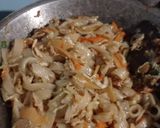 Foto langkah ke 5 dari resep Kwetiau Basah Masak Simple.