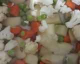 A picture of step 2 of Bun pav bhaji.