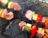 Foto del paso 6 de la receta: Brochetas de res y tocino 🍢🐷